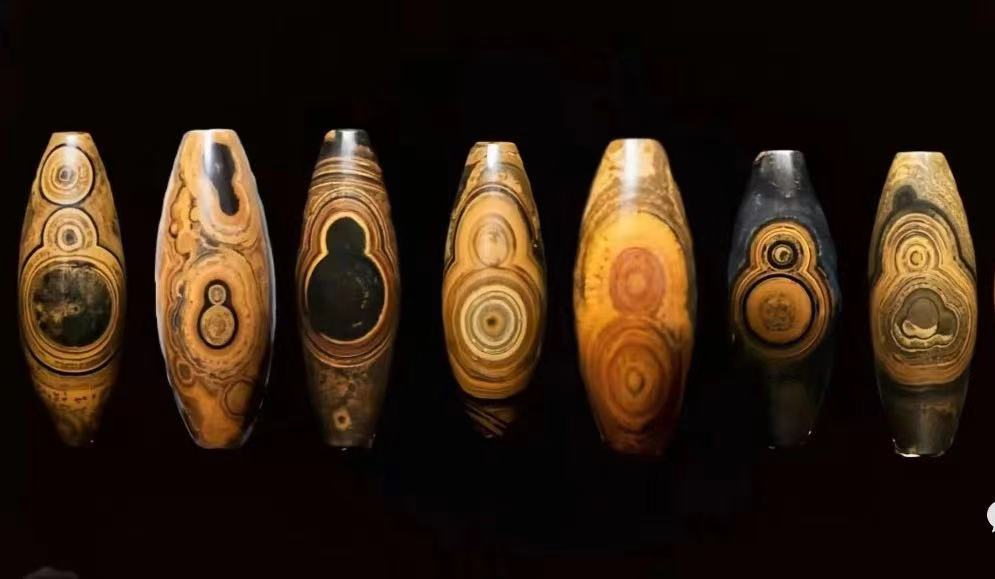 怎么才能选到称心如意的玉石呢？又要避开坑，也得兼顾价值？