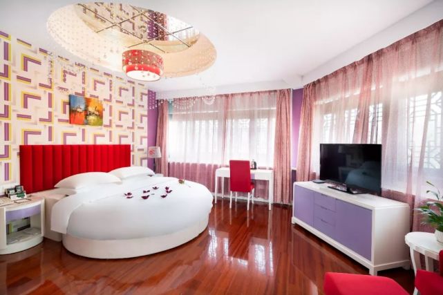 想在这温柔如风的夏天，和台儿庄古城客栈邂逅