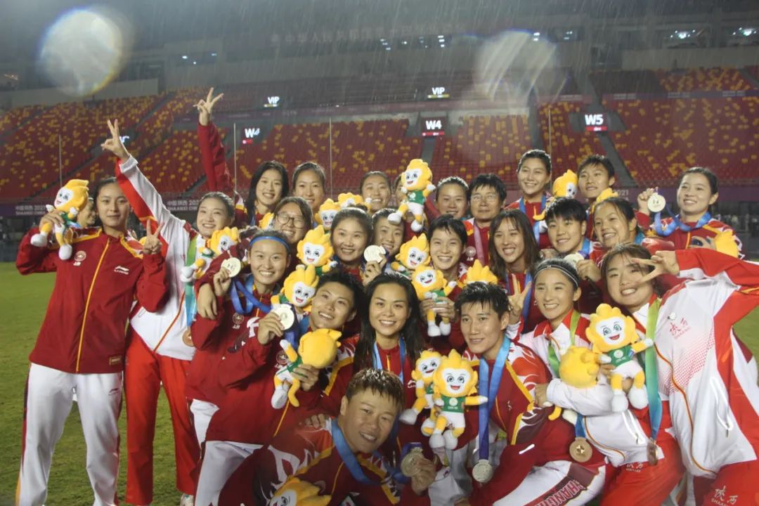 华政女孩最新完整视频,华政女孩