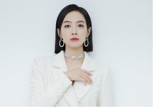 脖子短圆脸剪什么短发,大圆脸齐脖一刀切短发