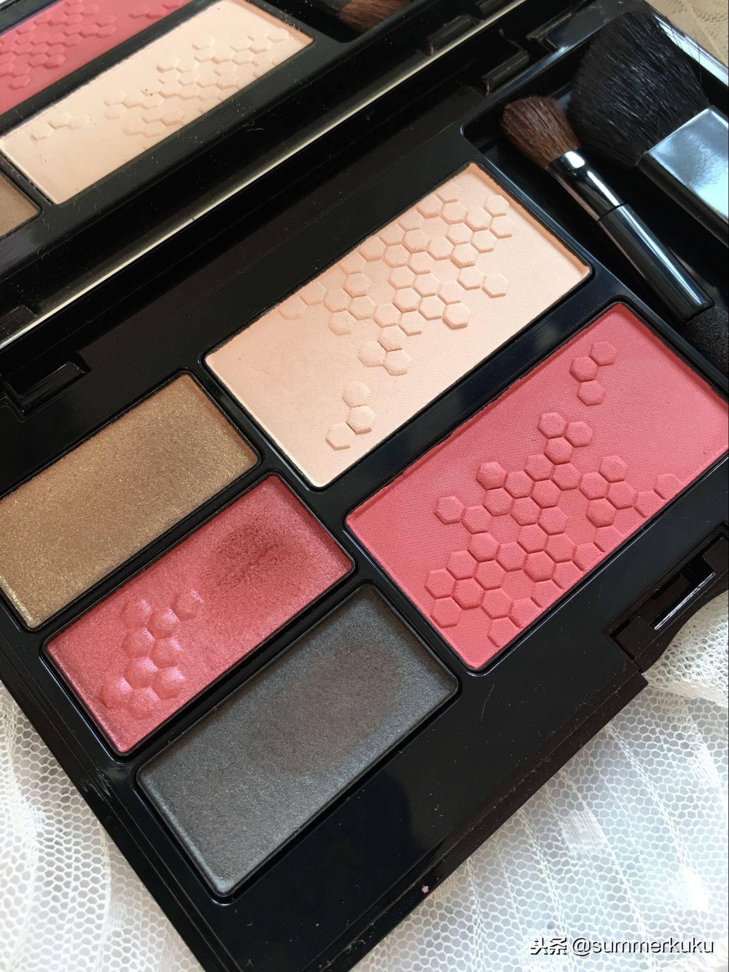 此生爬不出来的SUQQU的大坑SUQQU彩妆试色分享眼影唇膏腮红