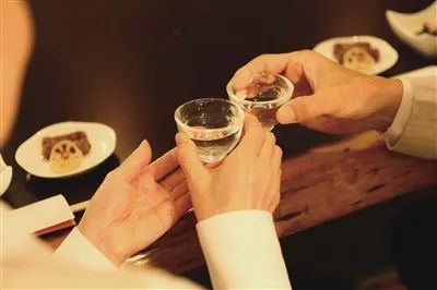 和印尼人约会,和印尼人同居怎么打招呼