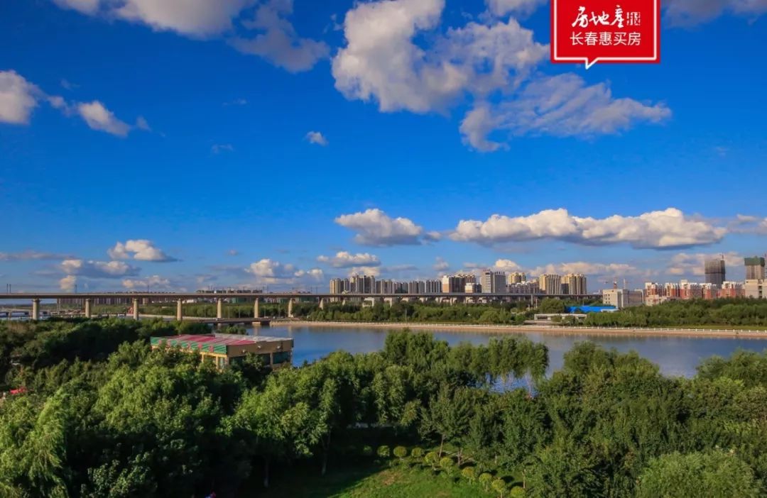 轨交次新房，楼道没有酸菜缸，这是唯一能跑赢大盘的二手房