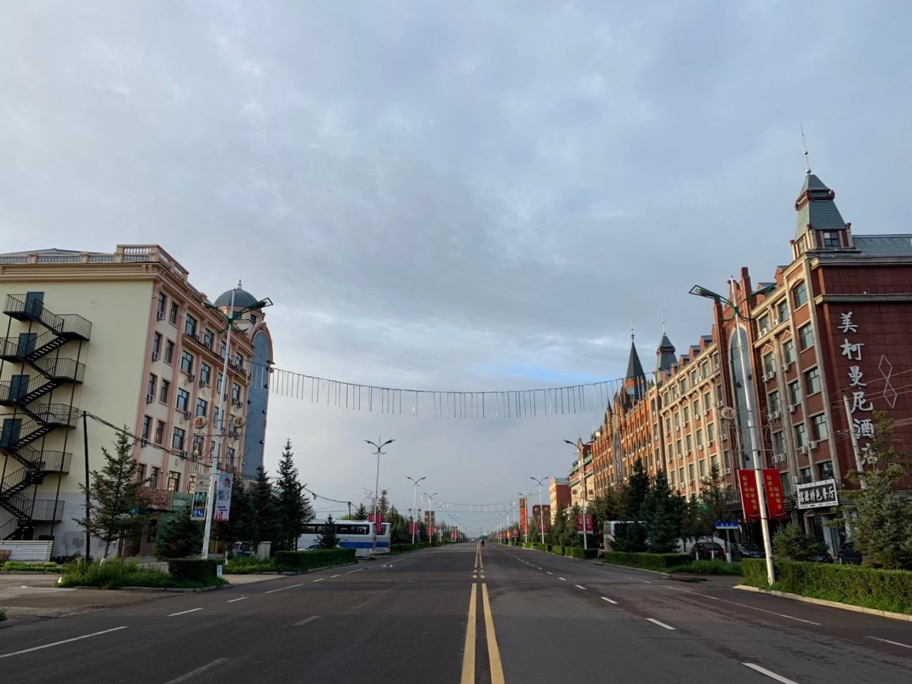 盛夏之旅美丽呼伦贝尔 (呼伦贝尔金秋之旅)