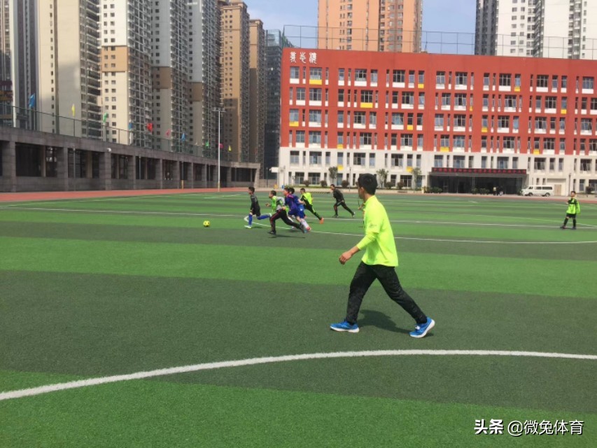 校园足球联赛南明小学比赛,校园足球比赛回顾