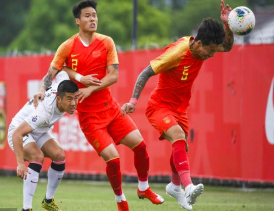 中国男足大胜关岛队,中国男足连进4球拿下开门红