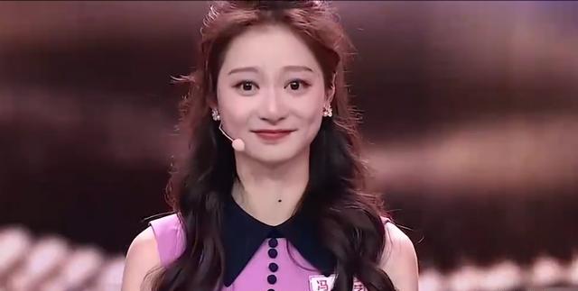 领诵归来后，中国传媒大学校花冯琳，新的努力方向是什么？