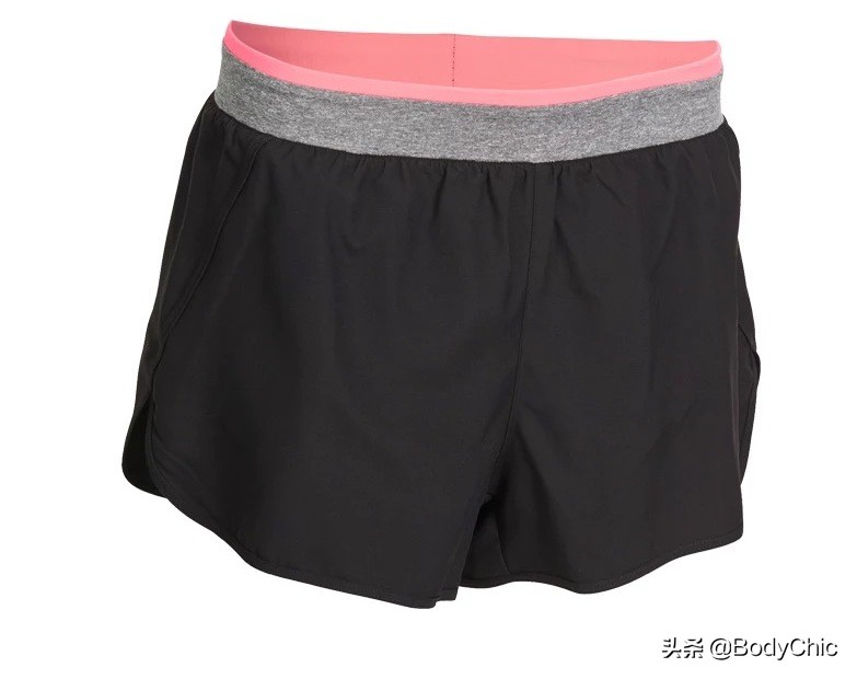 要过年了，晒晒自己在淘宝买的无用品！