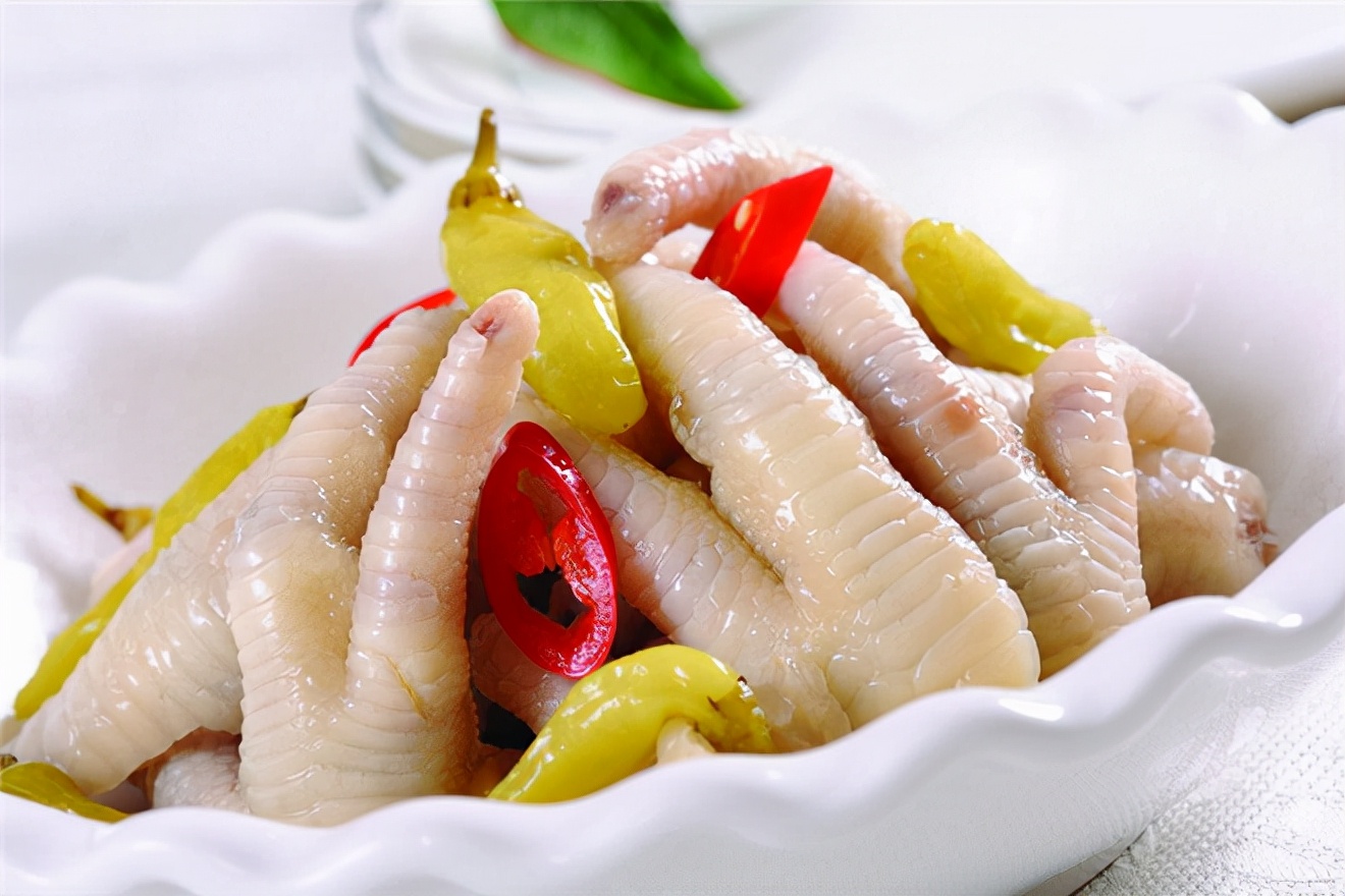 四川有什么特色的好吃的小吃,正宗的四川小吃什么最火爆又好吃