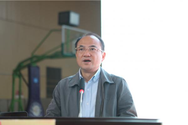 火了！125家大型国企携6000余个优质岗位，在四川这所高校上演抢人大战！