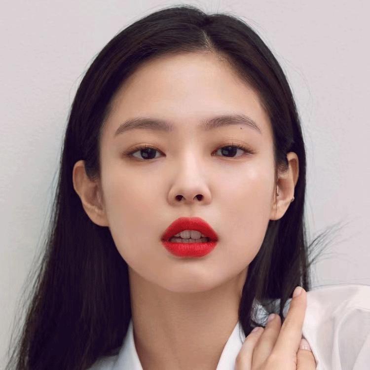 现在流行圆脸还是瓜子脸,现在是流行瓜子脸还是圆脸