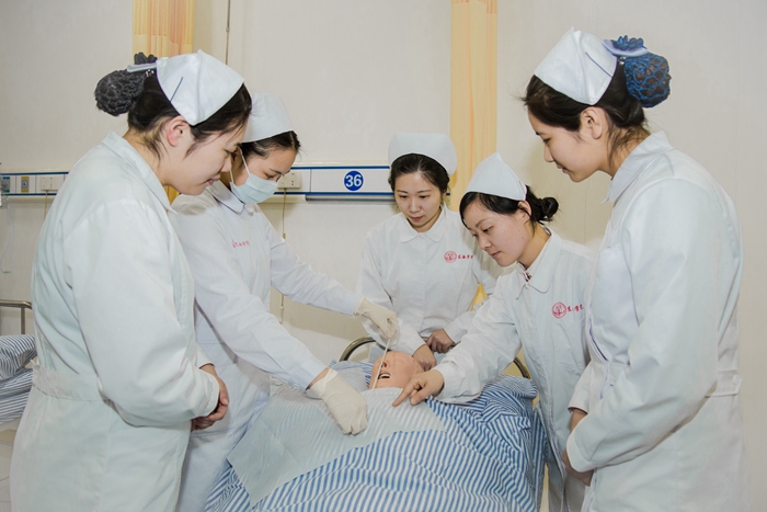 助产专业就业前景,山东第一医科大学助产专业在哪里