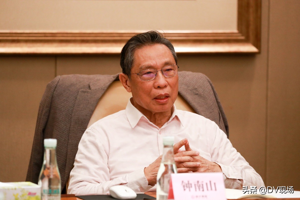 恒大再捐1亿，援助中国红十字会国际抗疫，联合钟南山团队贡献力量