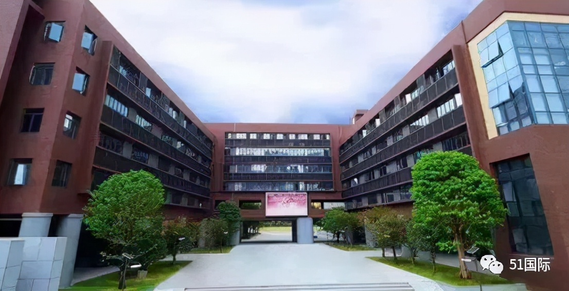 孩子上国际高中还是普通高中好,国际高中和普通高中的区别英语