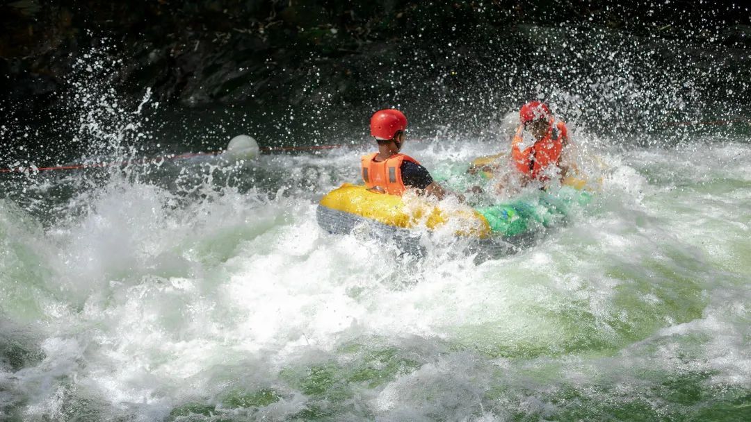 最刺激的水上乐园漂流,浙江刺激的水上乐园加漂流