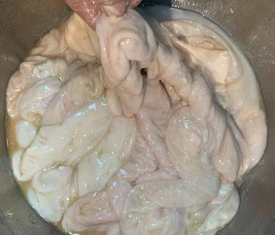 洗猪大肠要用醋吗,醋洗猪大肠的正确方法