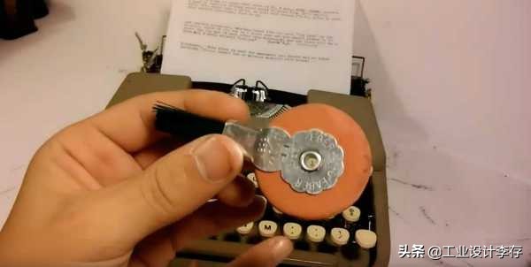 键盘打字冷知识,老式打字机怎么打中文