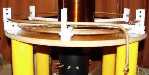 特斯拉线圈火眼,非常了得特斯拉线圈