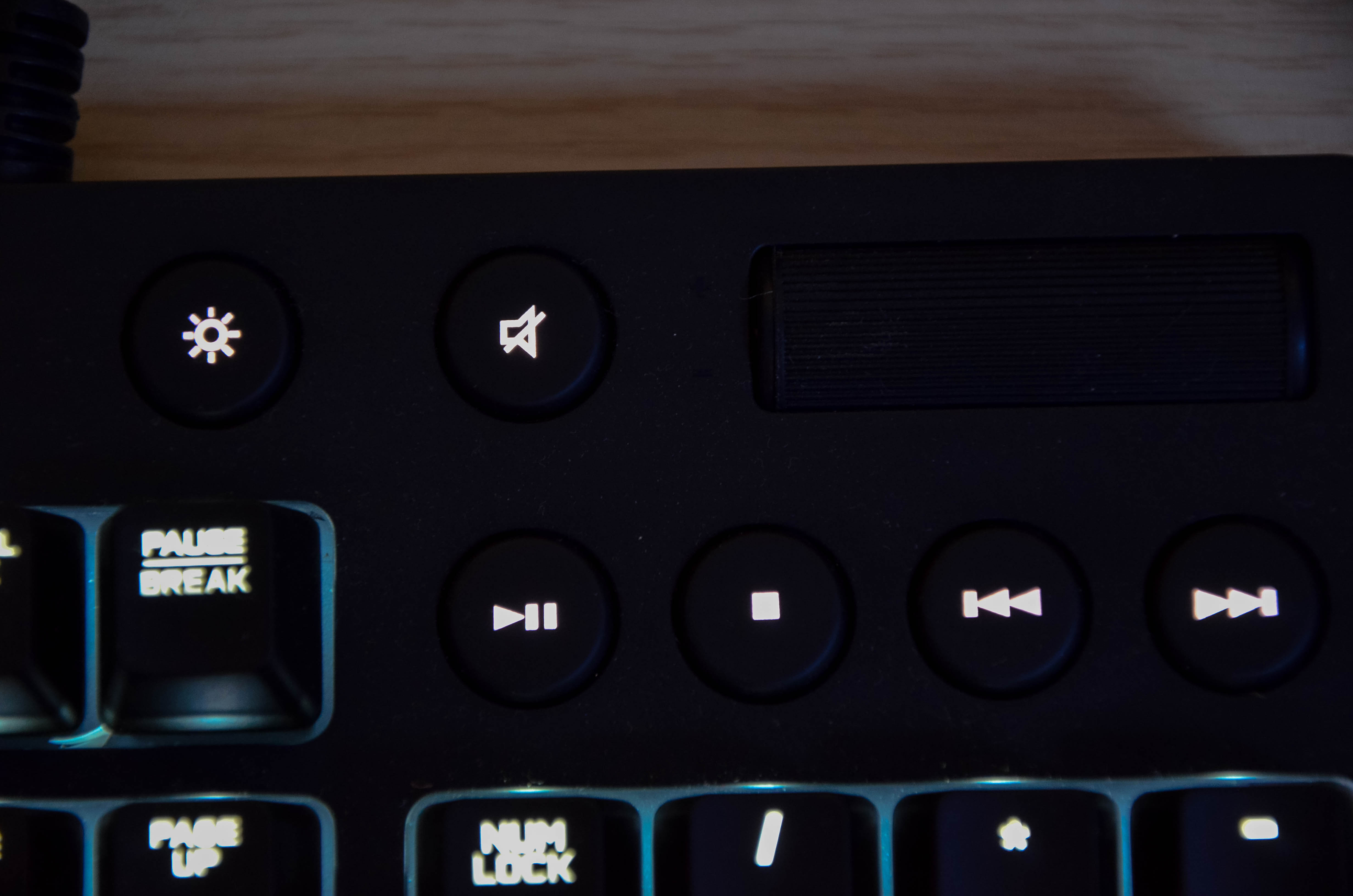 cherrymx3.0s键盘和罗技g610,罗技G610cherry青轴