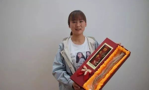 五六个月,五六十个村民微商干了上百万平顺县电商扶贫微商村纪事