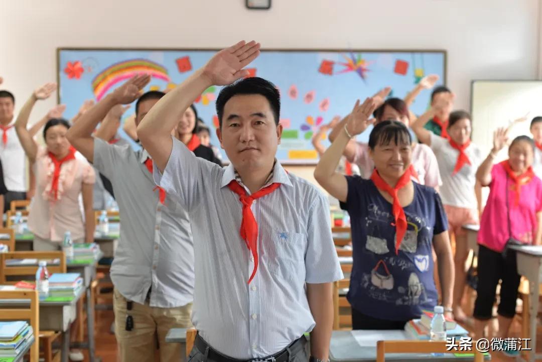 泡桐树小学蒲江分校图片,泡桐树小学蒲江分校怎么样