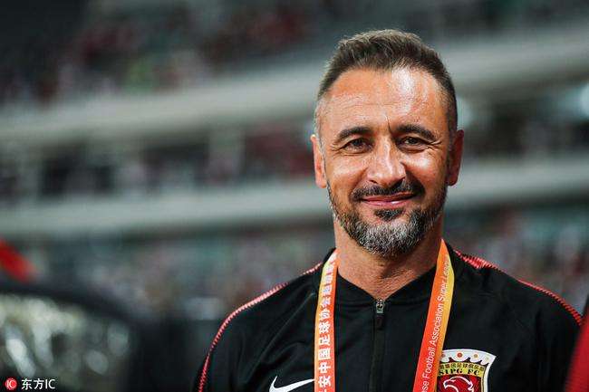 周六有没有足球比赛,周末的足球赛事