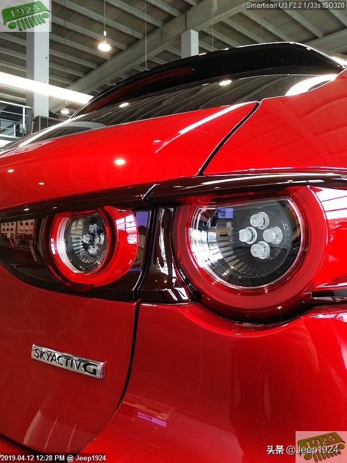 欧洲4S店实拍系列之Mazda,1---马3，我眼里最帅的两厢车