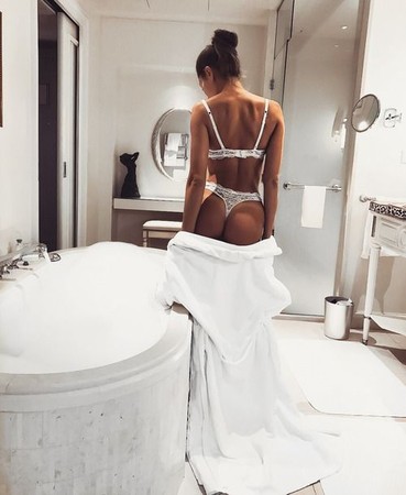 生活坏习惯让私密处黑黑飘异味必学3招保养让妹妹变乖