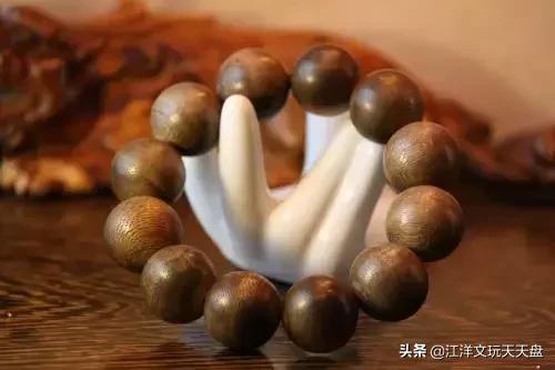 有收藏价值的木质手串,具有收藏价值的木质手串