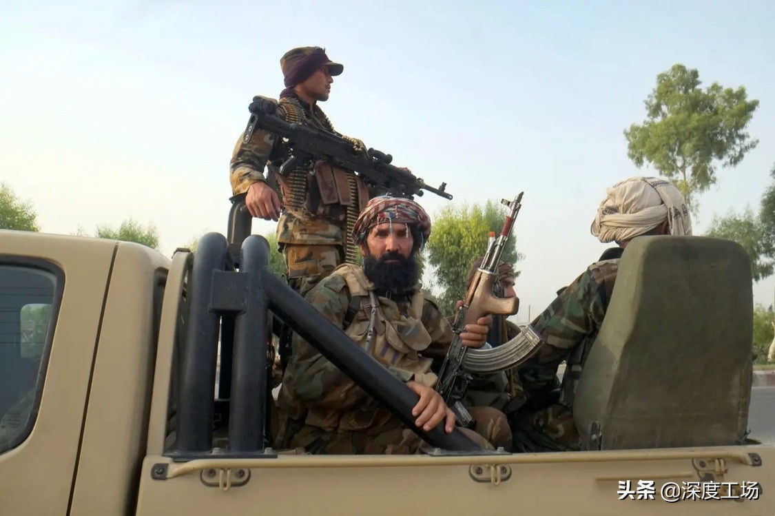 激战美军20年，塔利班花费300亿美元军费：塔利班钱都从哪来的？
