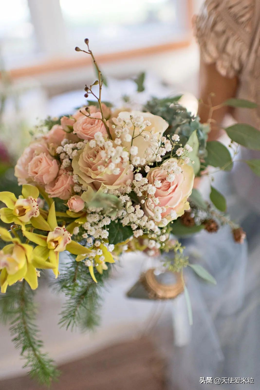 53岁结婚5次嫁给前世界首富,帕米拉·安德森丈夫