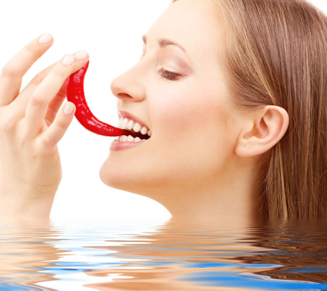 牙缝里的牙结石怎样去除,清洁牙缝中的牙结石