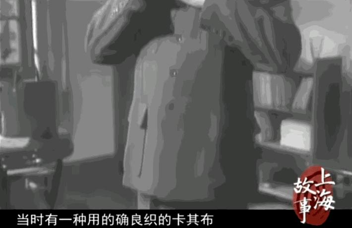 运动员上台领奖穿的是什么衣服,奥运会运动员领奖服