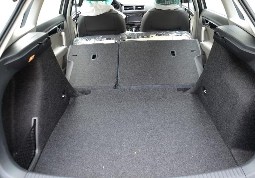 朗行和阅朗对比,诠释豪华出行新格调