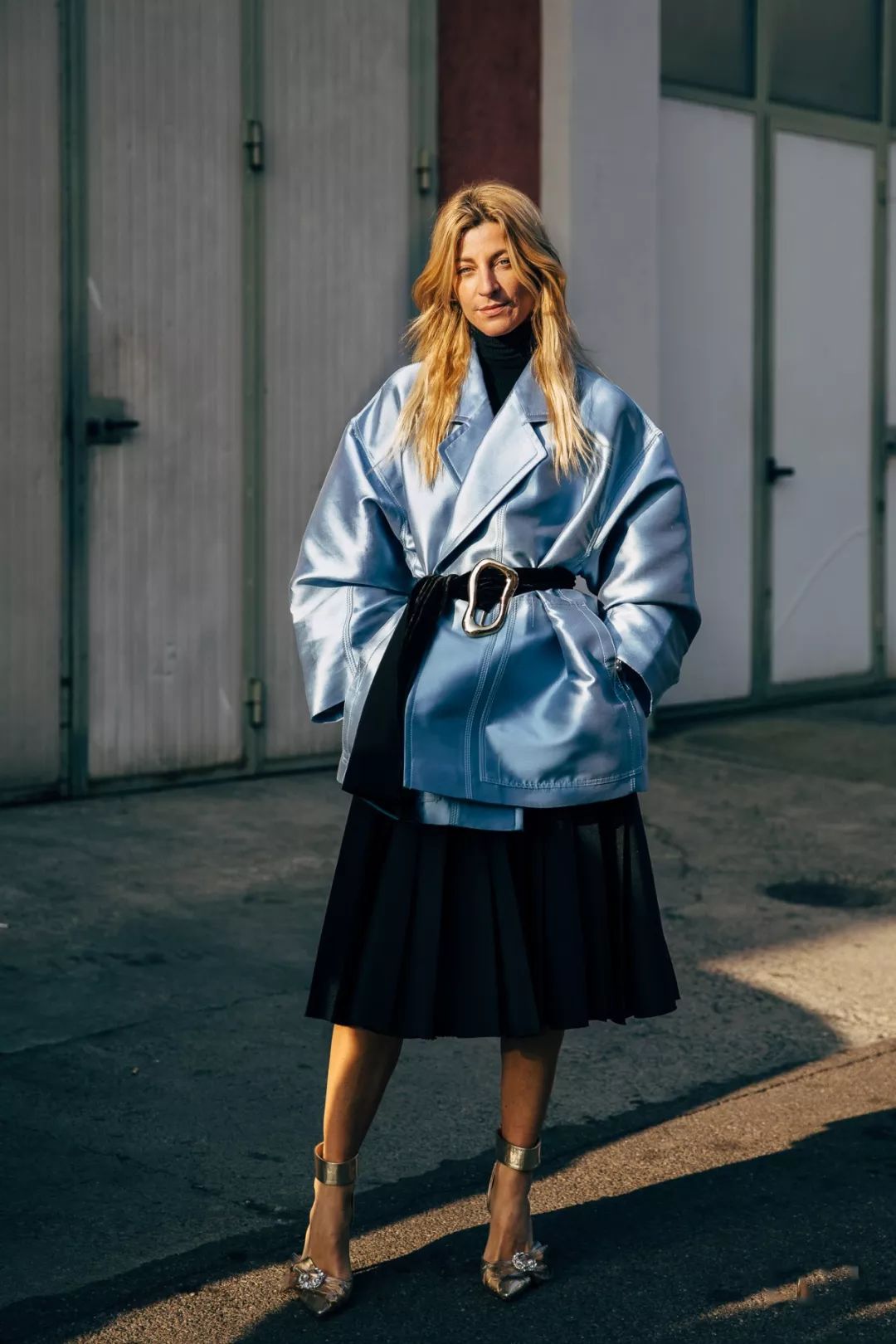 又到了穿冬大衣的季节了,又到了穿大衣羽绒服的季节