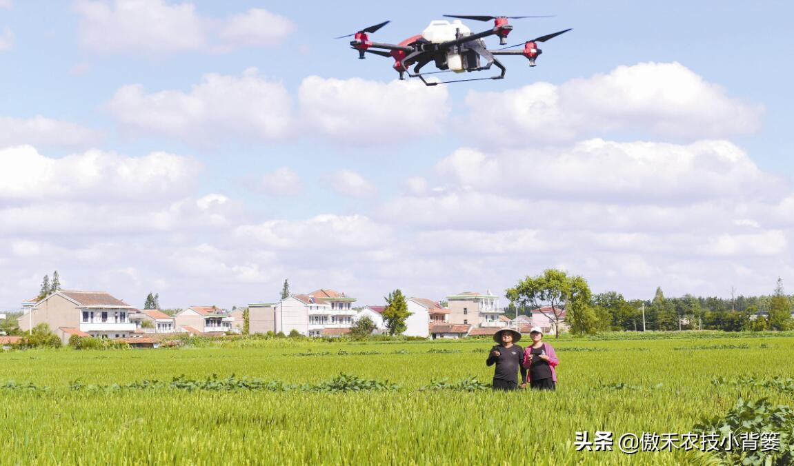 打药无人机缺点,t20植保无人机打药缺点