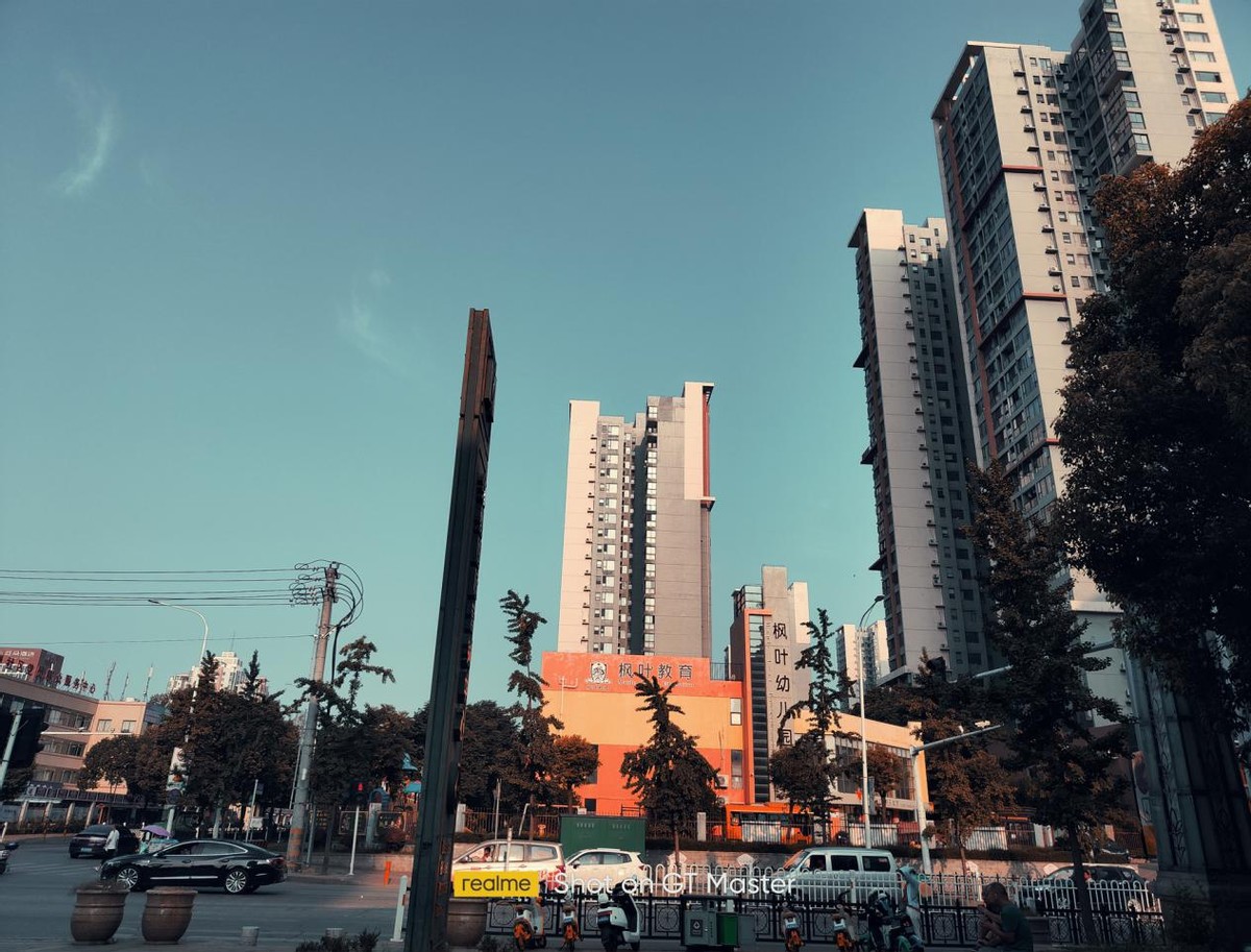 realme真我gt大师探索版手机1v4,realme真我gt2深度评测