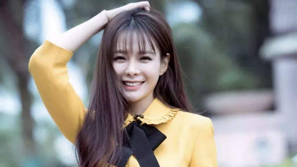 沈梦辰吴昕买二手货,吴昕沈梦辰近况