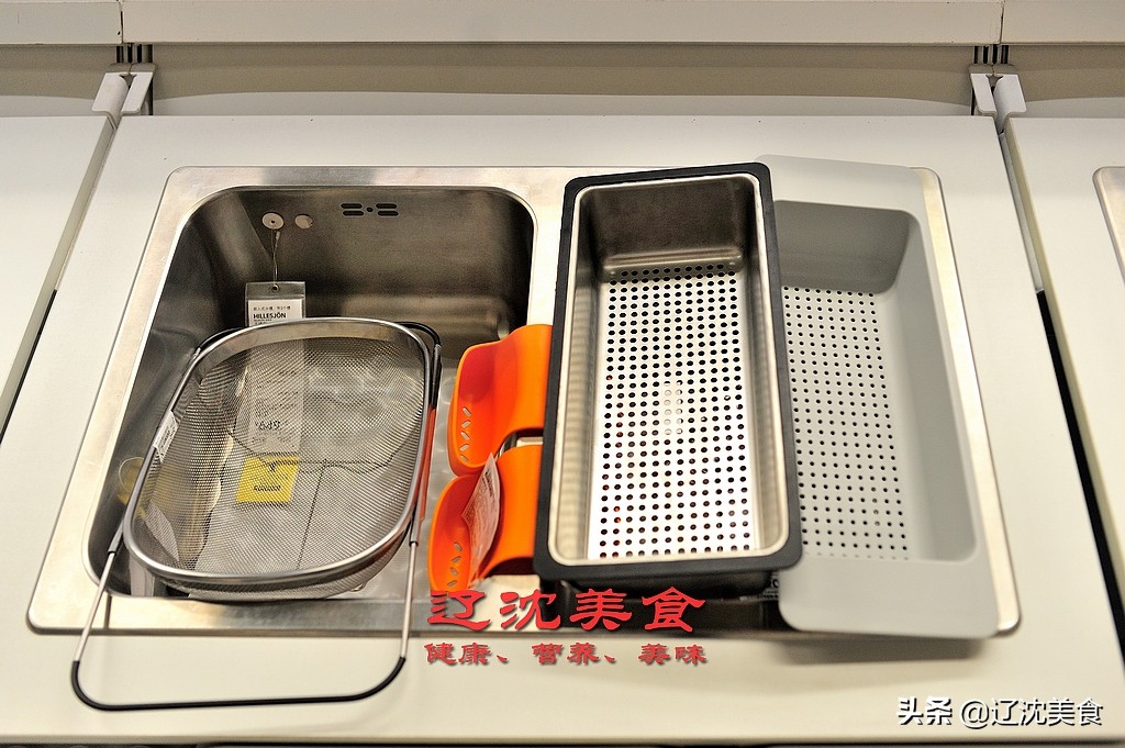 在设计家居的路上一直坚持,在厨房用餐设计