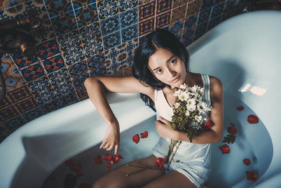 女孩子们的悄悄话会说什么,女孩子的悄悄话怎么能让你听到呢