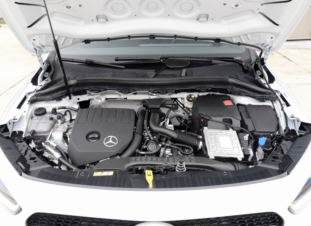 奔驰gla2020款gla180售价,奔驰gla180最低多少钱落地