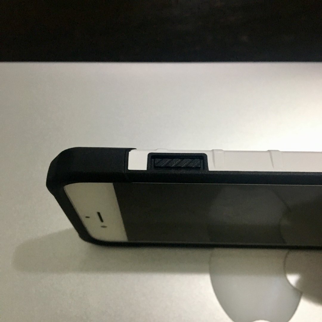 uag探险者银色和钻石系列对比,uag探险者手机壳iphone12