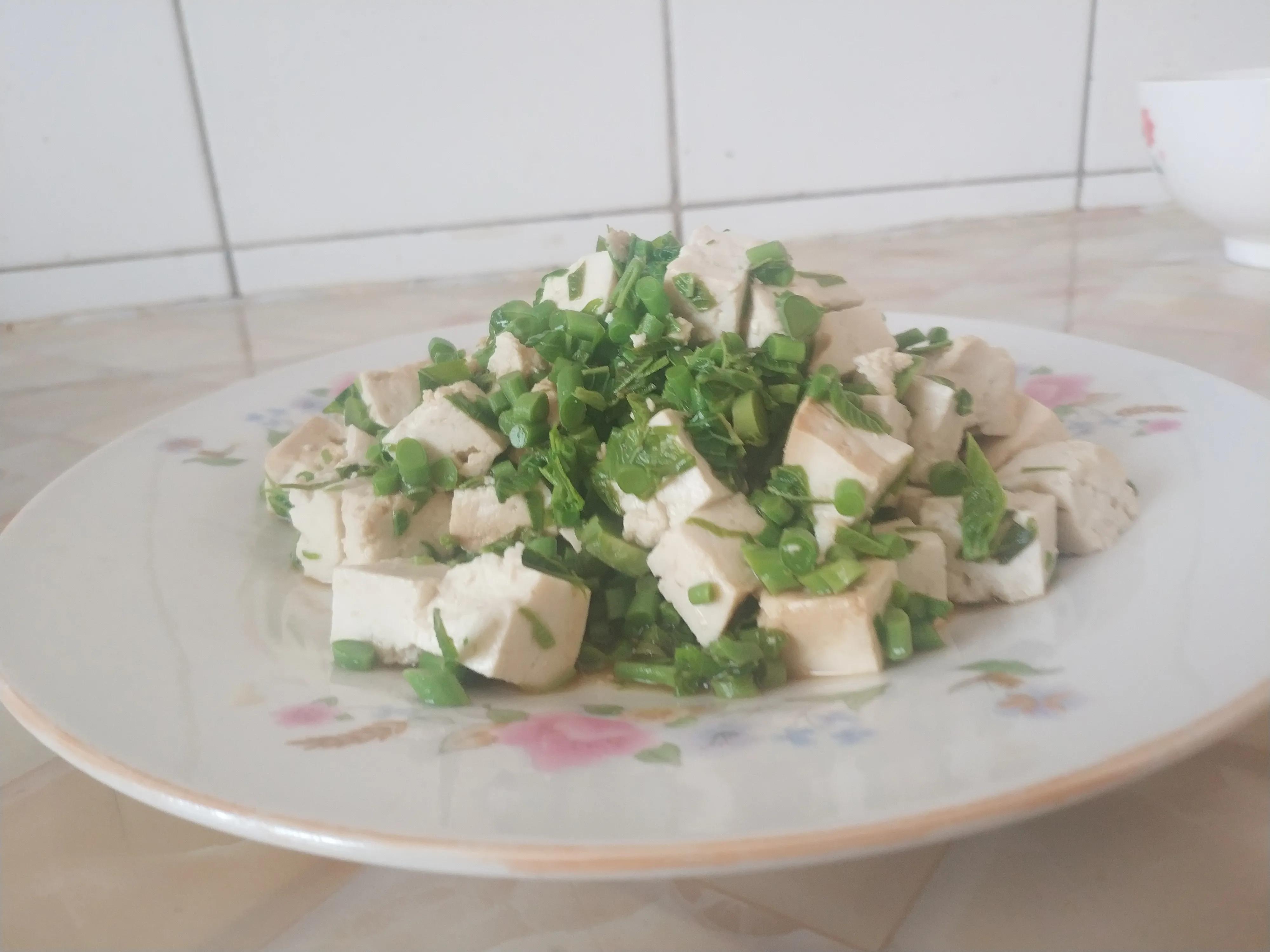 香椿芽拌豆腐需要多少香椿呢,香椿芽拌豆腐几月份最好