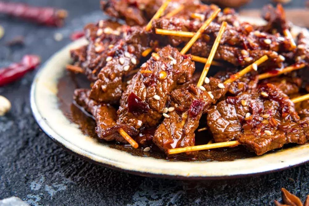 遭遇机构做空周黑鸭,周黑鸭遭机构做空背后