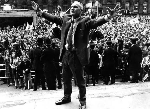 足球无关生死,足球高于生死意味着什么