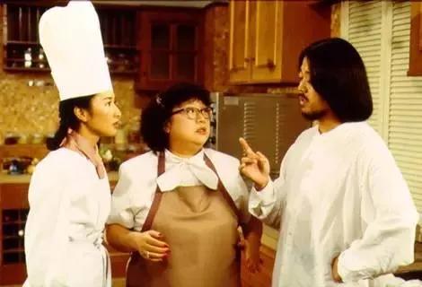 贾玲为什么胖40斤,41岁的贾玲宣布成功减重100斤