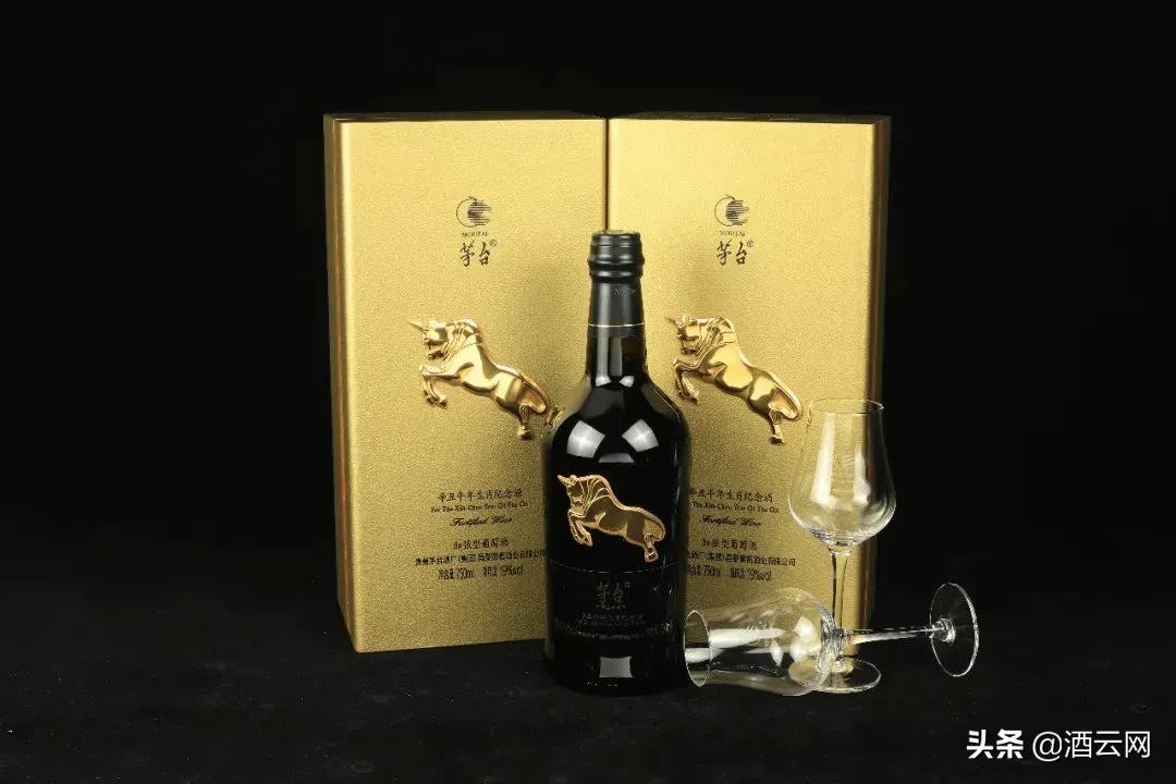 看完大牌们的牛年限定，我觉着还是酒圈儿的牛年酒标更靠谱