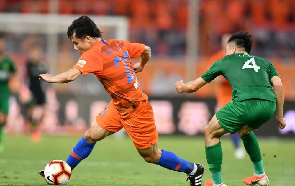 沙尔克04蒿俊闵视频,蒿俊闵时期沙尔克04队员名单