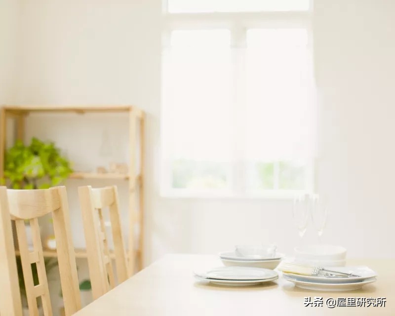 餐桌椅组合小户型家用现代简约,极简小户型餐桌椅推荐