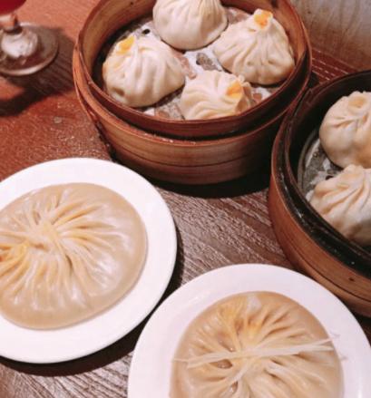 无螃蟹不七夕，避枫塘炒蟹、蟹黄面让恋人流哈喇子的螃蟹宴